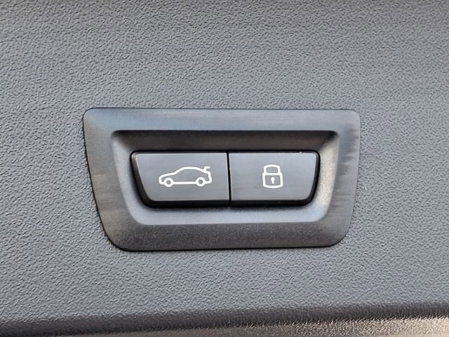 Used 2025 BMW X3 xDrive30i image 28