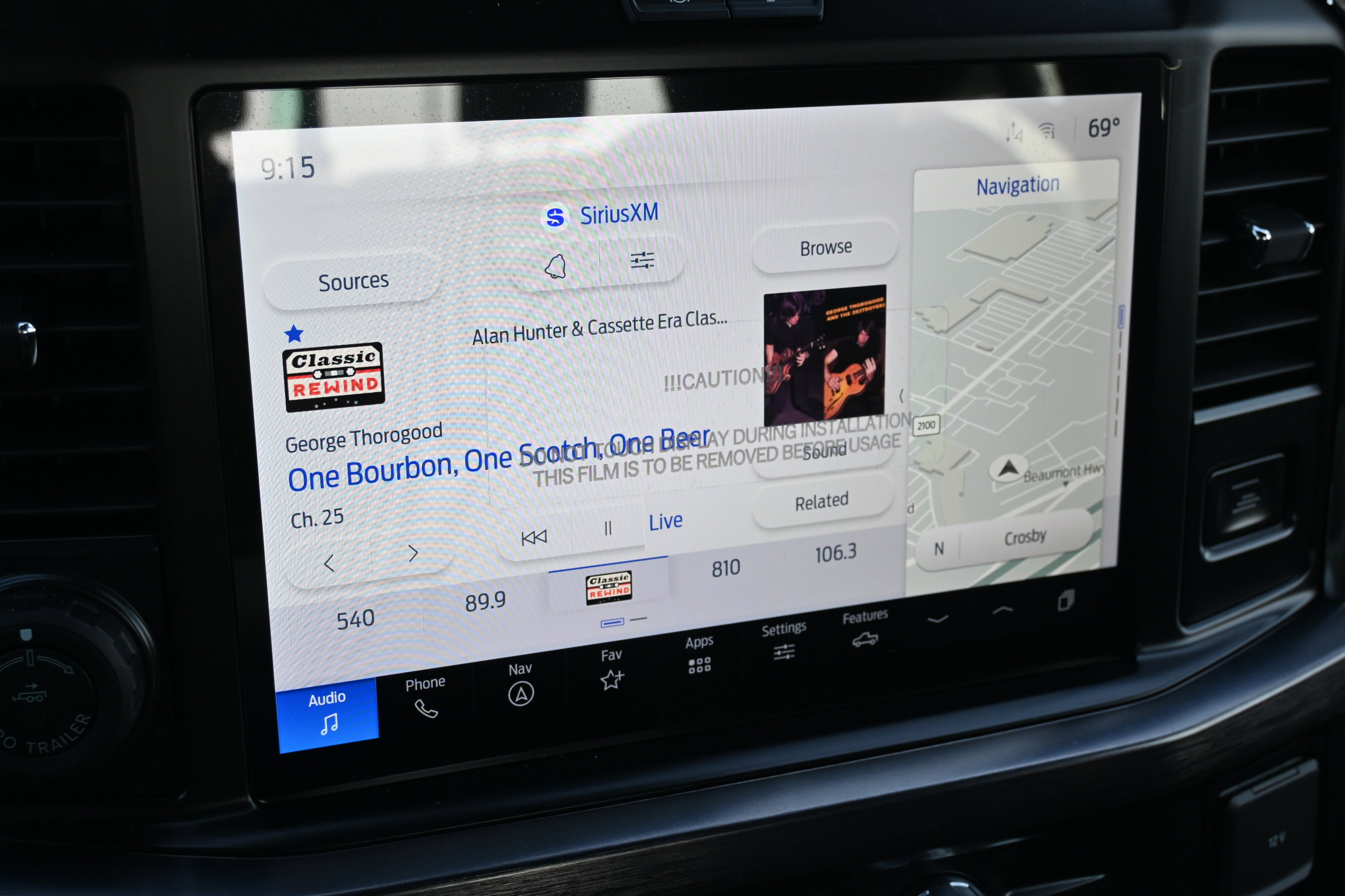 New 2026 Ford F250 Lariat w/ Black Appearance Package image 26