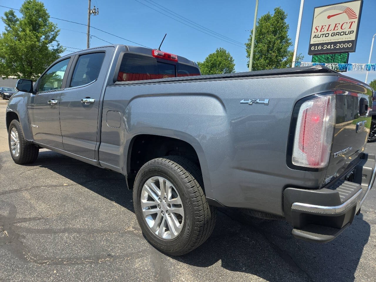 Used 2018 GMC Canyon SLT w/ Trailering Package AWD/4WD image 8
