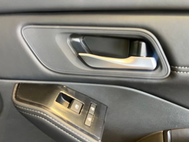 Certified 2025 Nissan Rogue SV w/ SV Premium Package FWD image 19