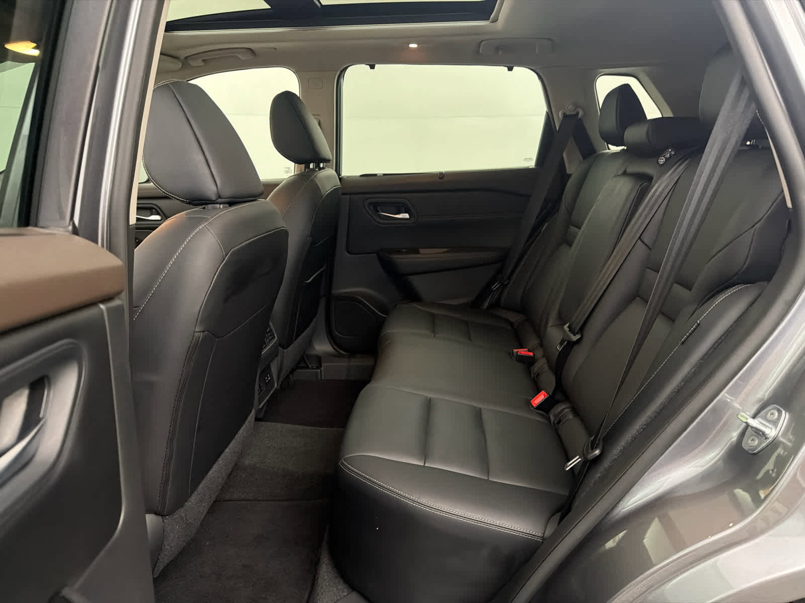 Certified 2023 Nissan Rogue SL w/ SL Premium Package FWD image 16