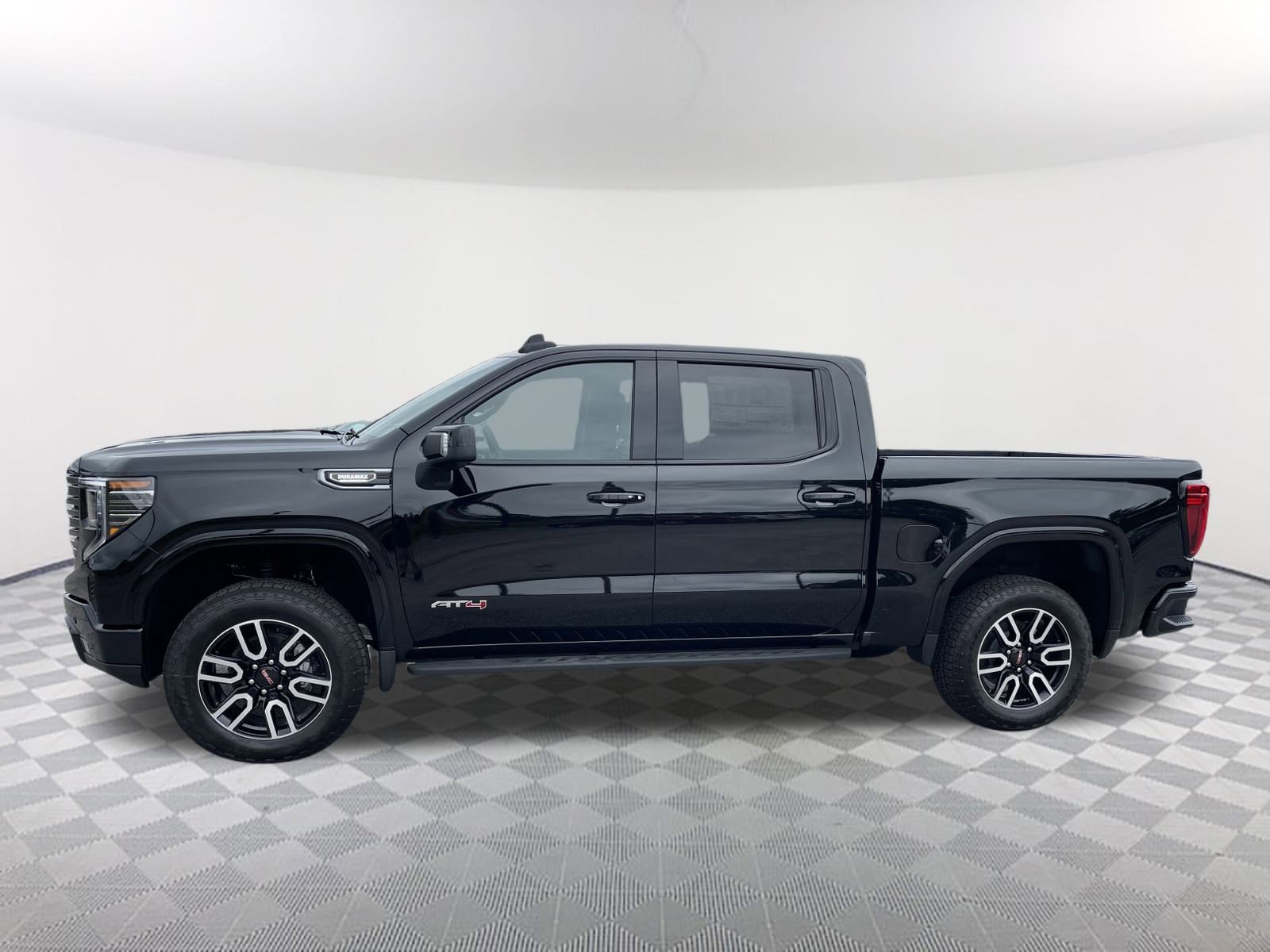 New 2026 GMC Sierra 1500 AT4 w/ AT4 Premium Package image 2