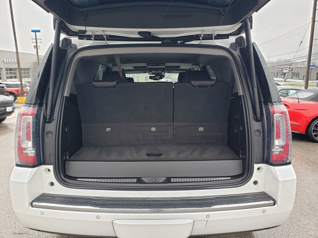Used 2016 GMC Yukon Denali w/ Open Road Package image 16