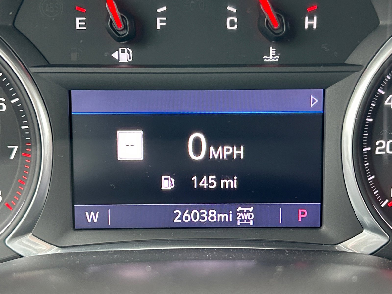 Used 2020 GMC Acadia AT4 image 2