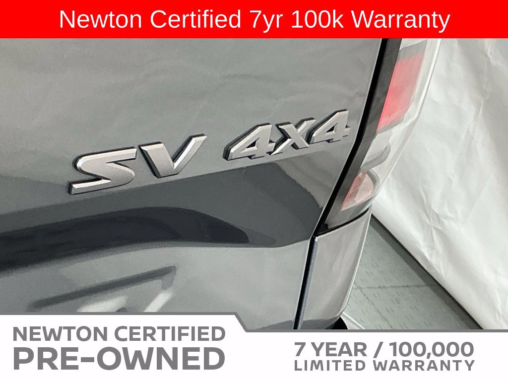 Used 2022 Nissan Frontier SV AWD/4WD image 9