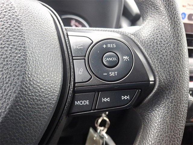 Used 2024 Toyota RAV4 LE image 21