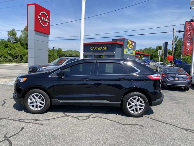 Used 2023 Ford Edge SEL w/ Convenience Package AWD/4WD image 2