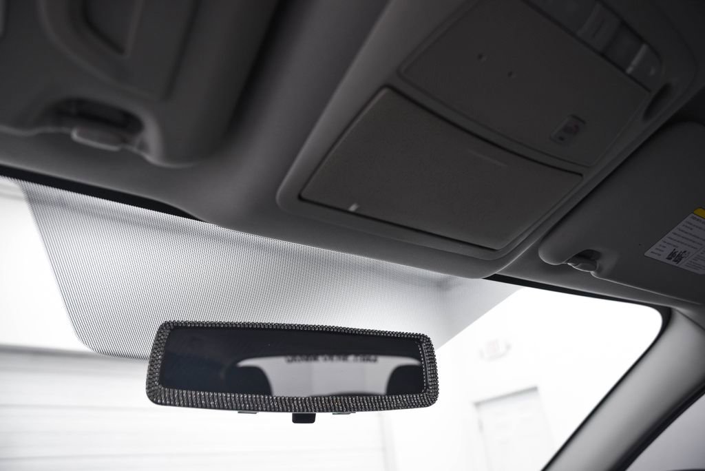 Used 2018 Nissan Rogue Sport SV w/ SV Technology Package image 18