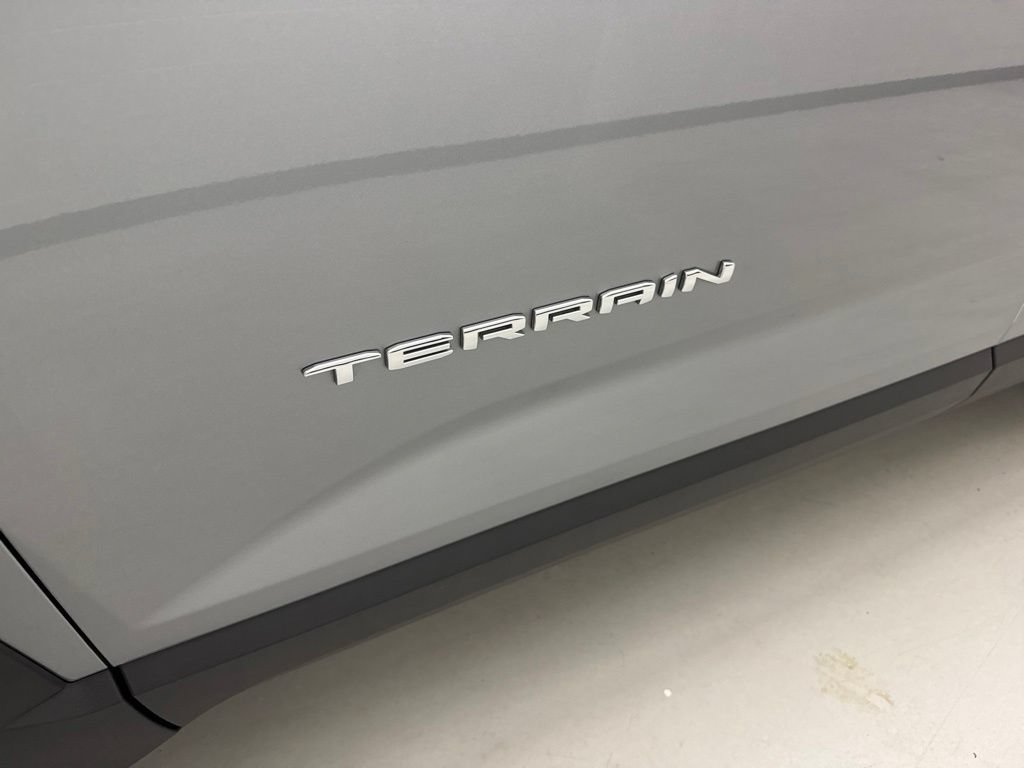 Used 2026 GMC Terrain Elevation w/ LPO, Floor Liner Package AWD/4WD image 13