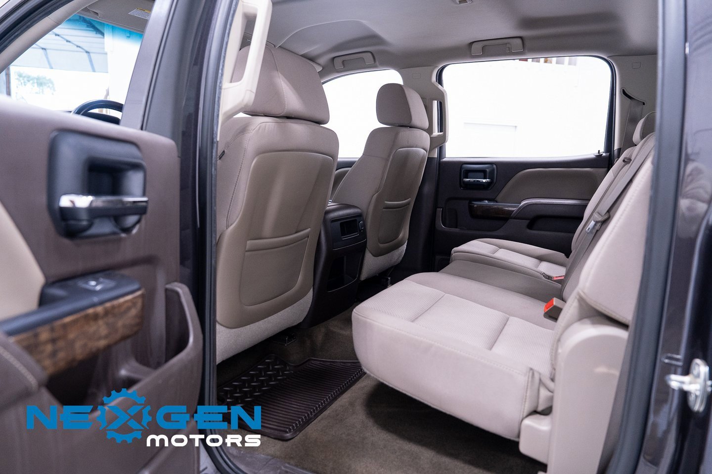 Used 2014 Chevrolet Silverado 1500 LT w/ LT Convenience Package image 33