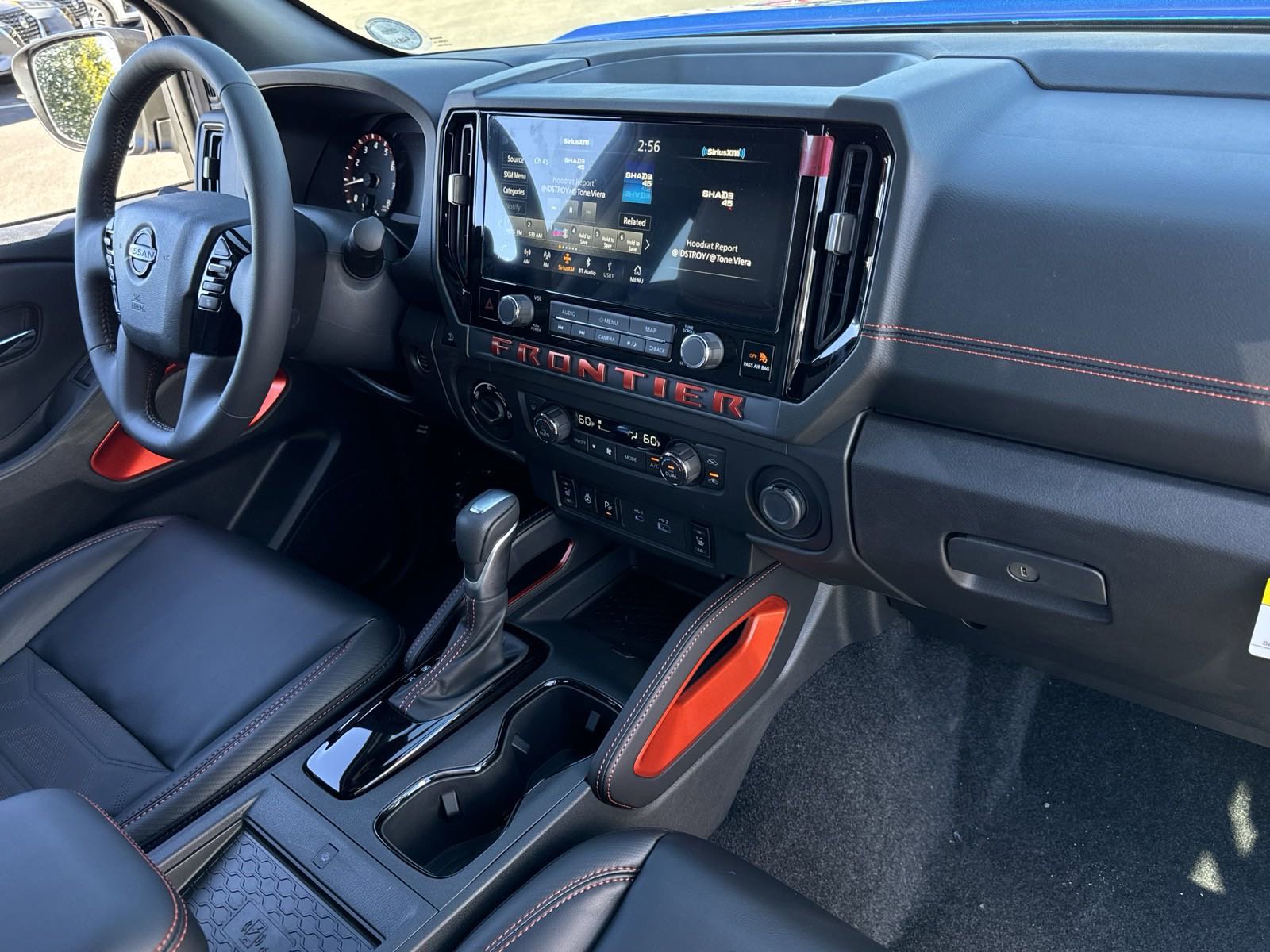 New 2025 Nissan Frontier PRO-4X w/ Pro Premium Package image 24