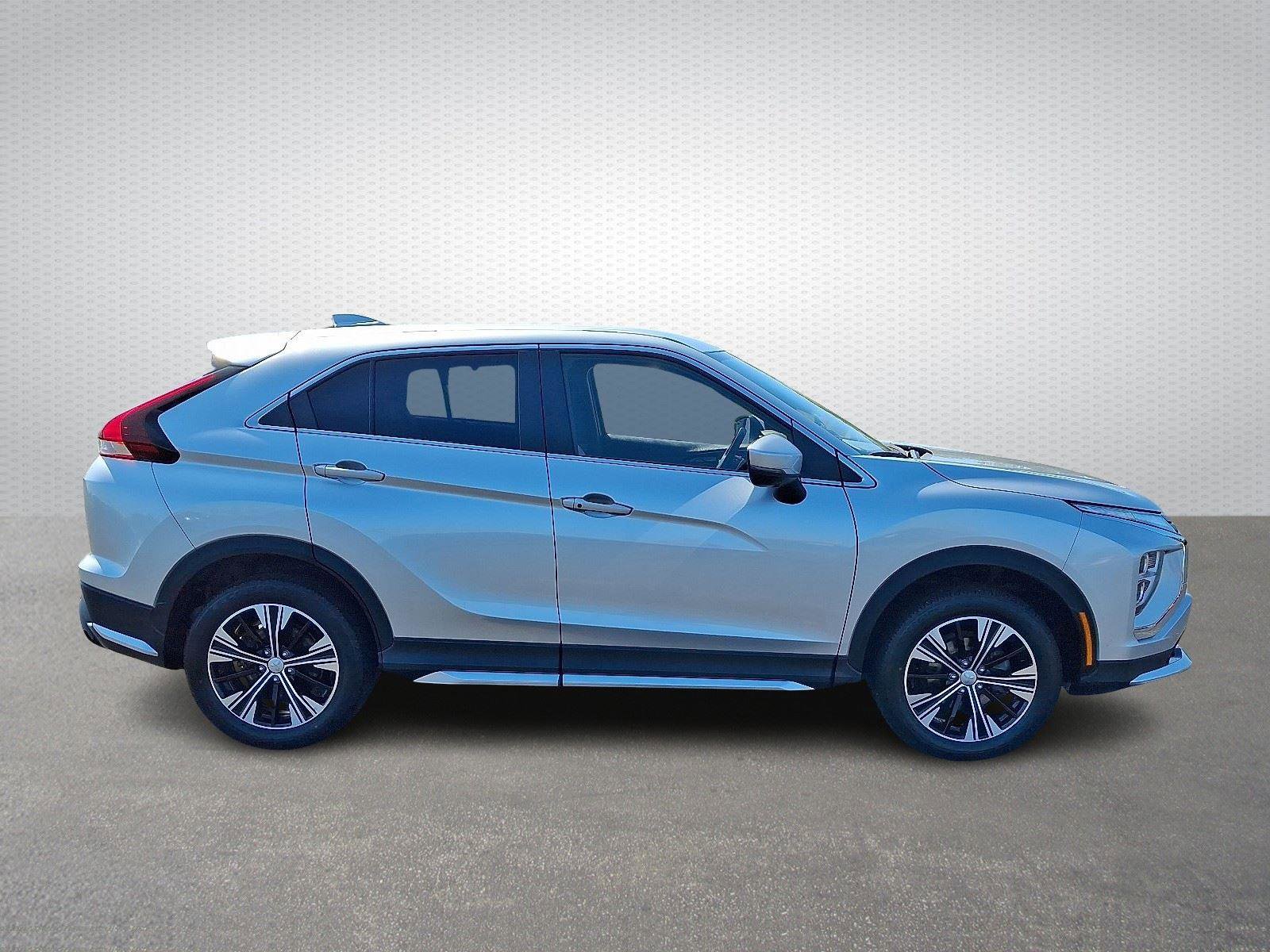 Used 2022 Mitsubishi Eclipse Cross SEL image 7