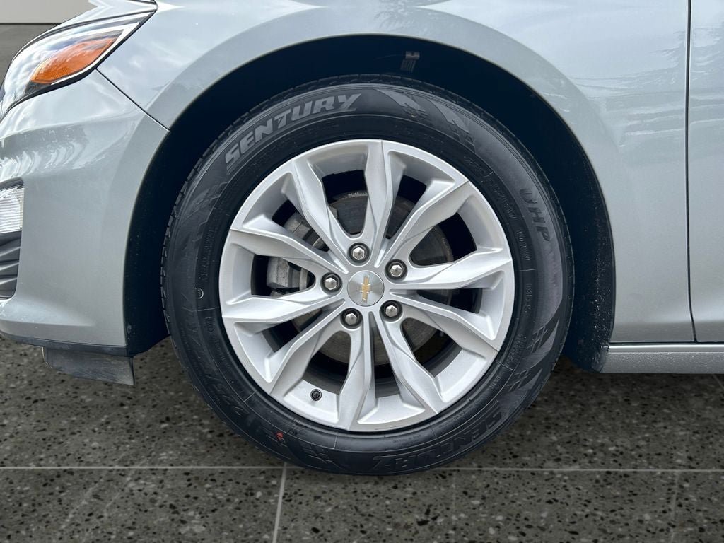 Used 2023 Chevrolet Malibu LT FWD image 4
