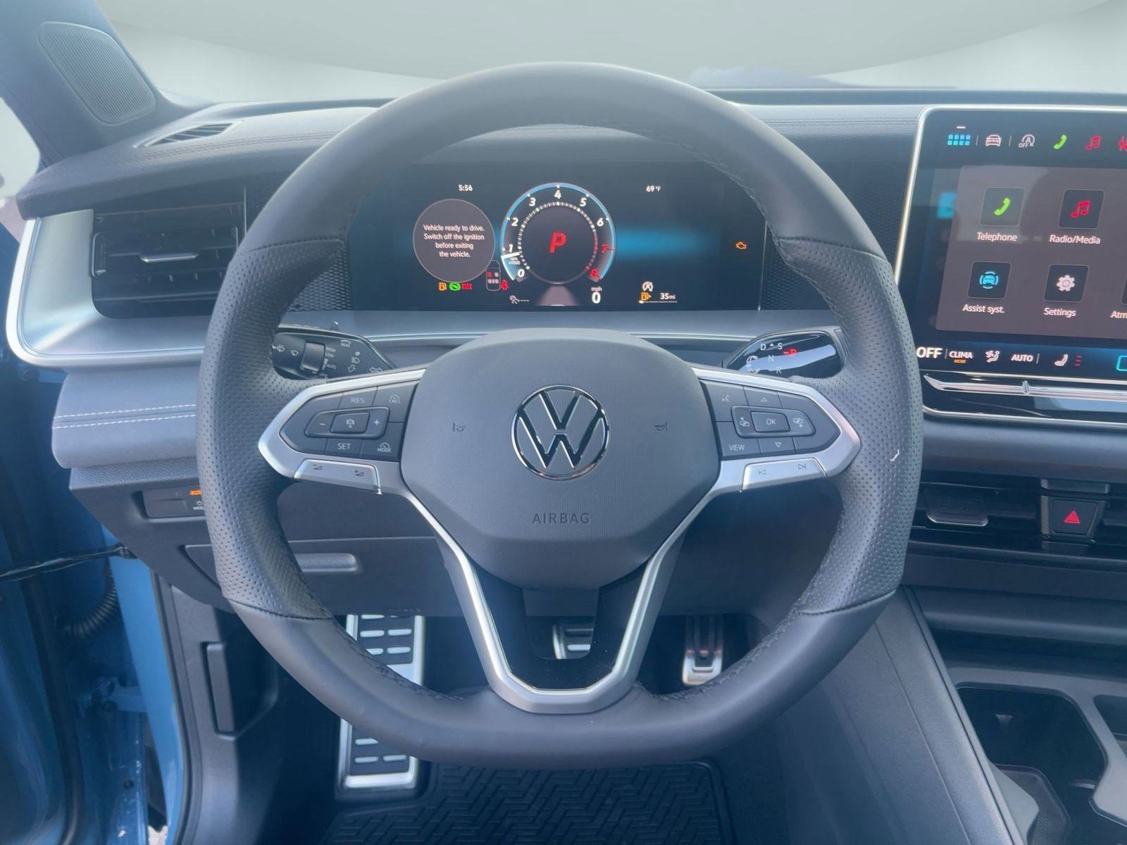New 2026 Volkswagen Tiguan SE R-Line image 17