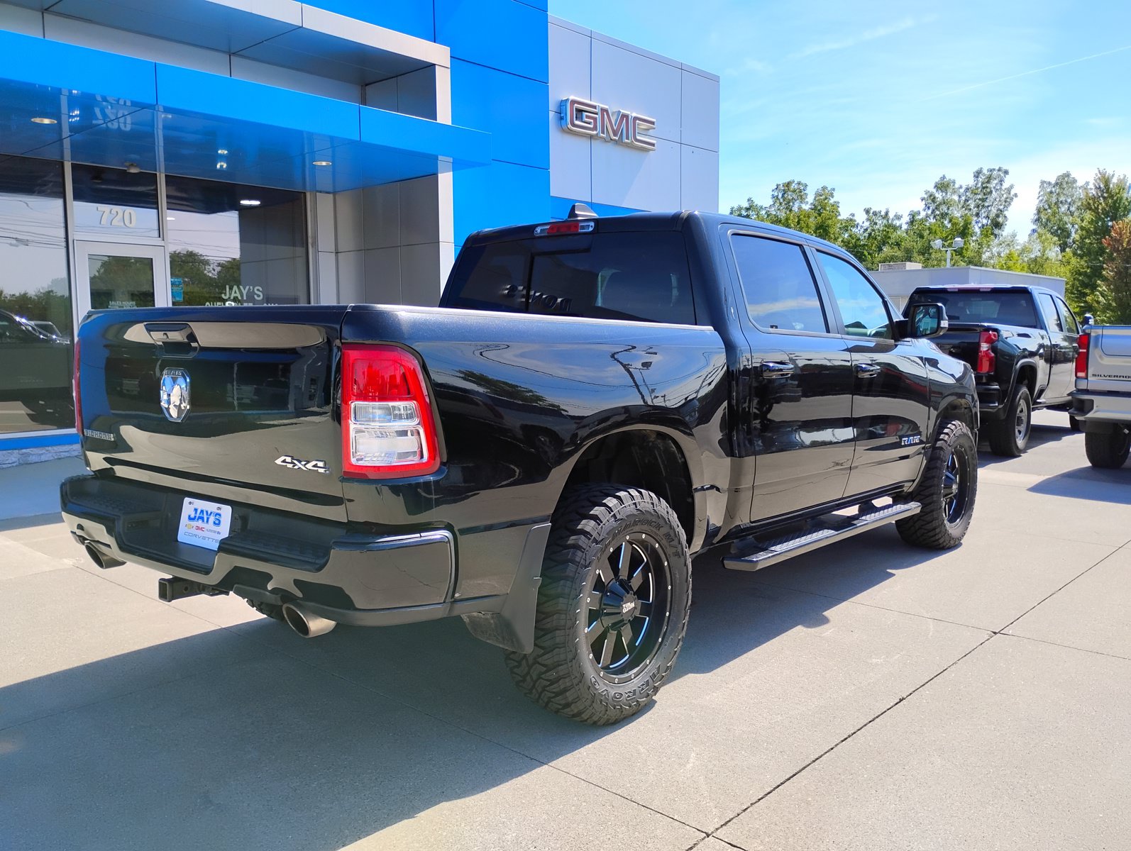 Used 2019 RAM 1500 Big Horn AWD/4WD image 8