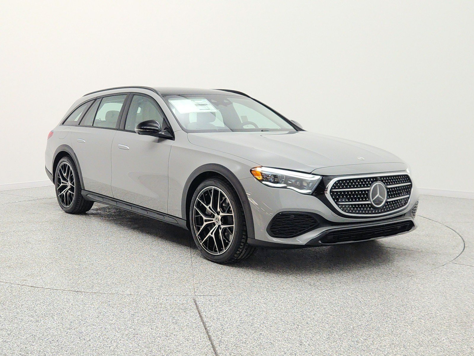 New 2026 Mercedes-Benz E 450 4MATIC All-Terrain Wagon image 3