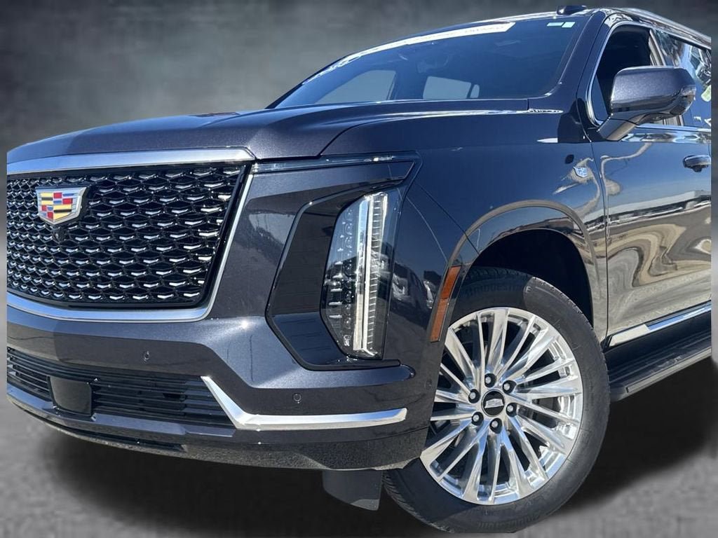 Used 2025 Cadillac Escalade Premium Luxury AWD/4WD image 2