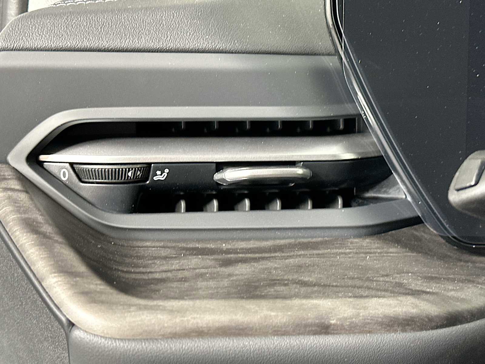 New 2025 Audi Q5 Prestige image 10