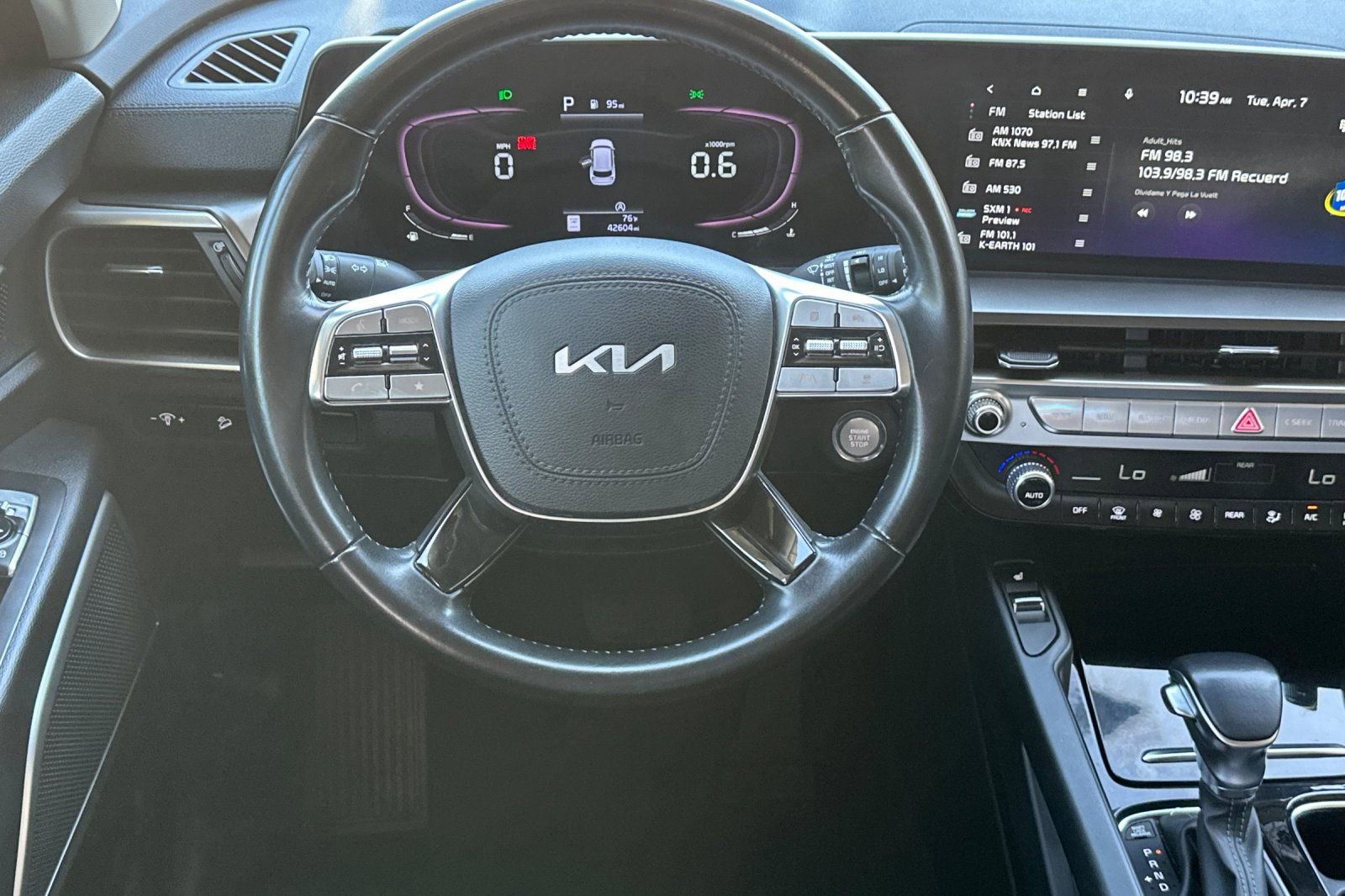 Used 2023 Kia Telluride S image 14