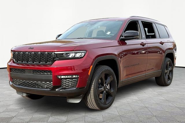 Used 2025 Jeep Grand Cherokee L Limited w/ Luxury Tech Group II image 3