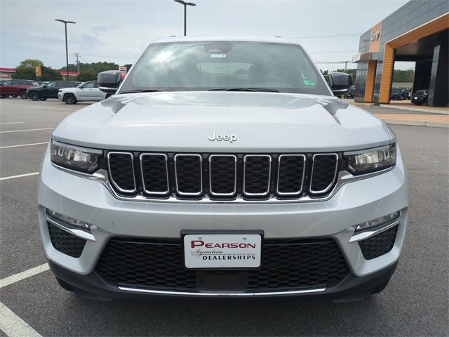 New 2025 Jeep Grand Cherokee Limited w/ Trailer Tow Package image 9