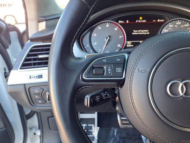 Used 2014 Audi S8 image 12