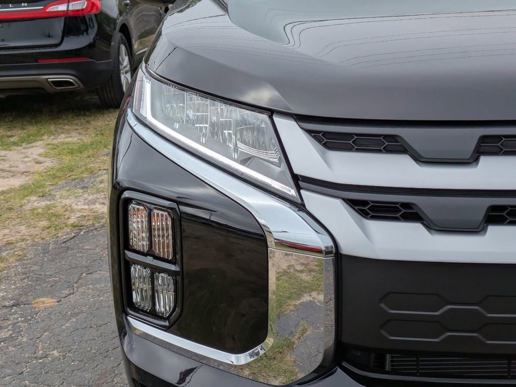 New 2026 Mitsubishi Outlander Sport ES image 10