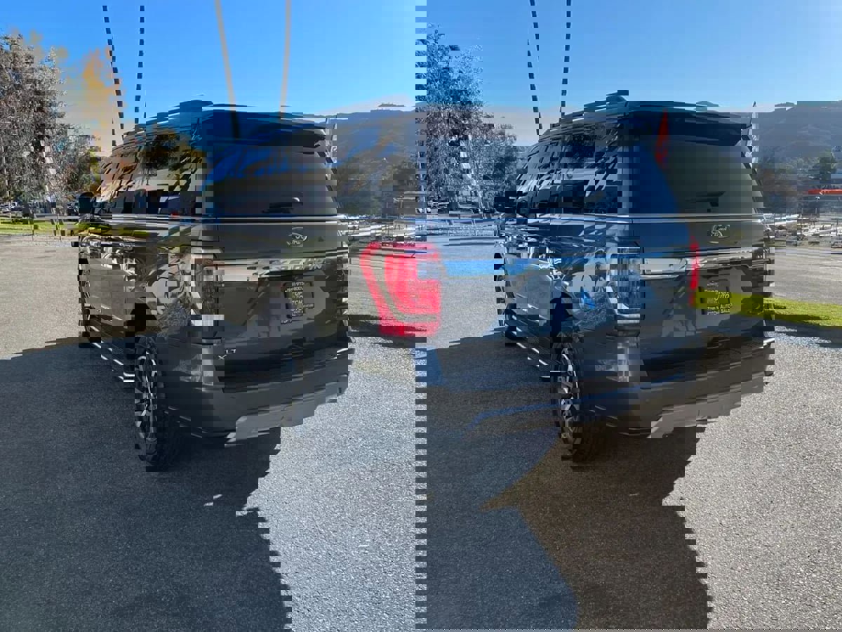 Used 2019 Ford Expedition Max XLT w/ Equipment Group 202A image 7