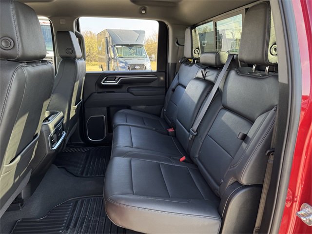 Used 2025 Chevrolet Silverado 3500 LTZ w/ LTZ Plus Package image 29