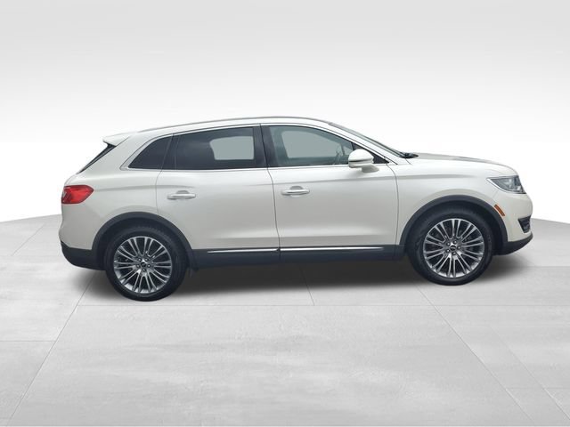 Used 2016 Lincoln MKX Reserve AWD/4WD image 3