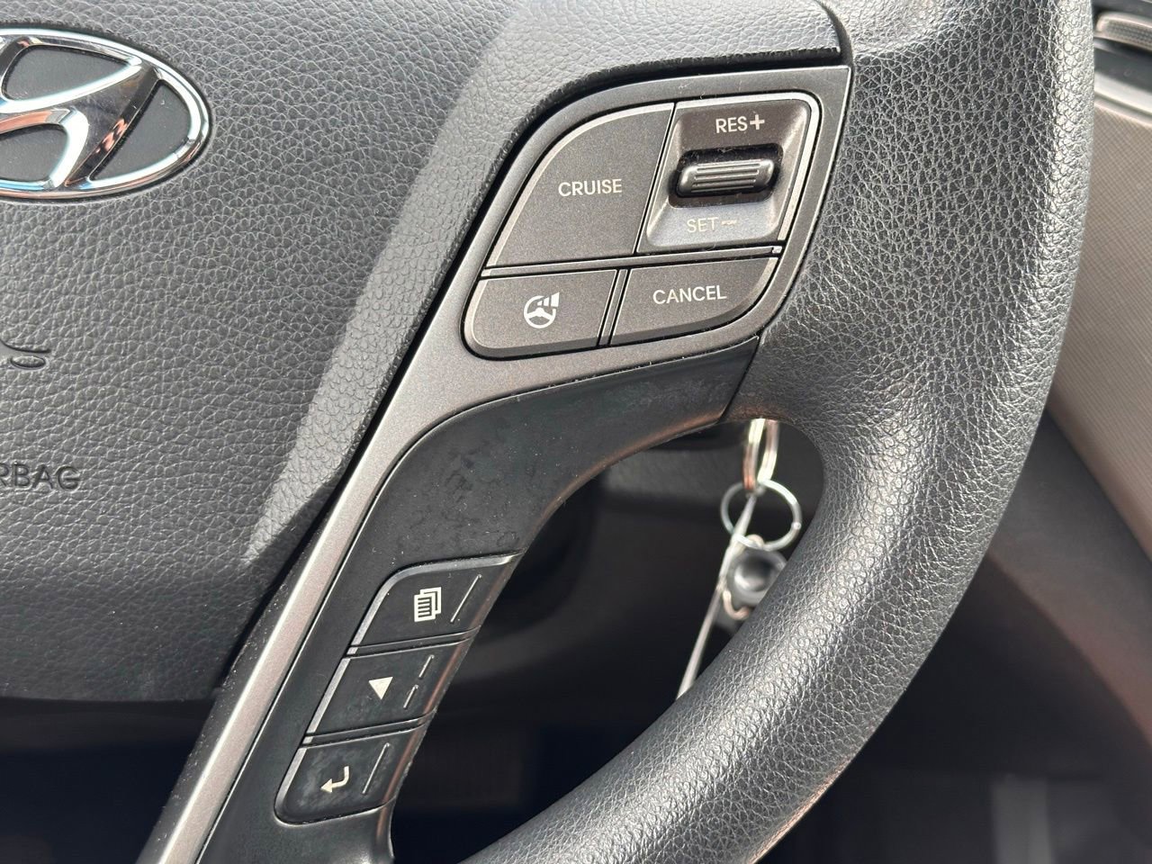 Used 2016 Hyundai Santa Fe Sport image 26