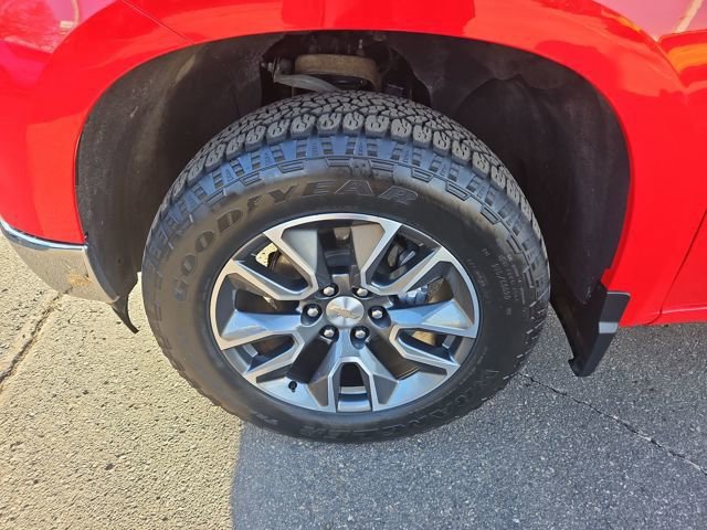 Used 2024 Chevrolet Silverado 1500 LT image 20