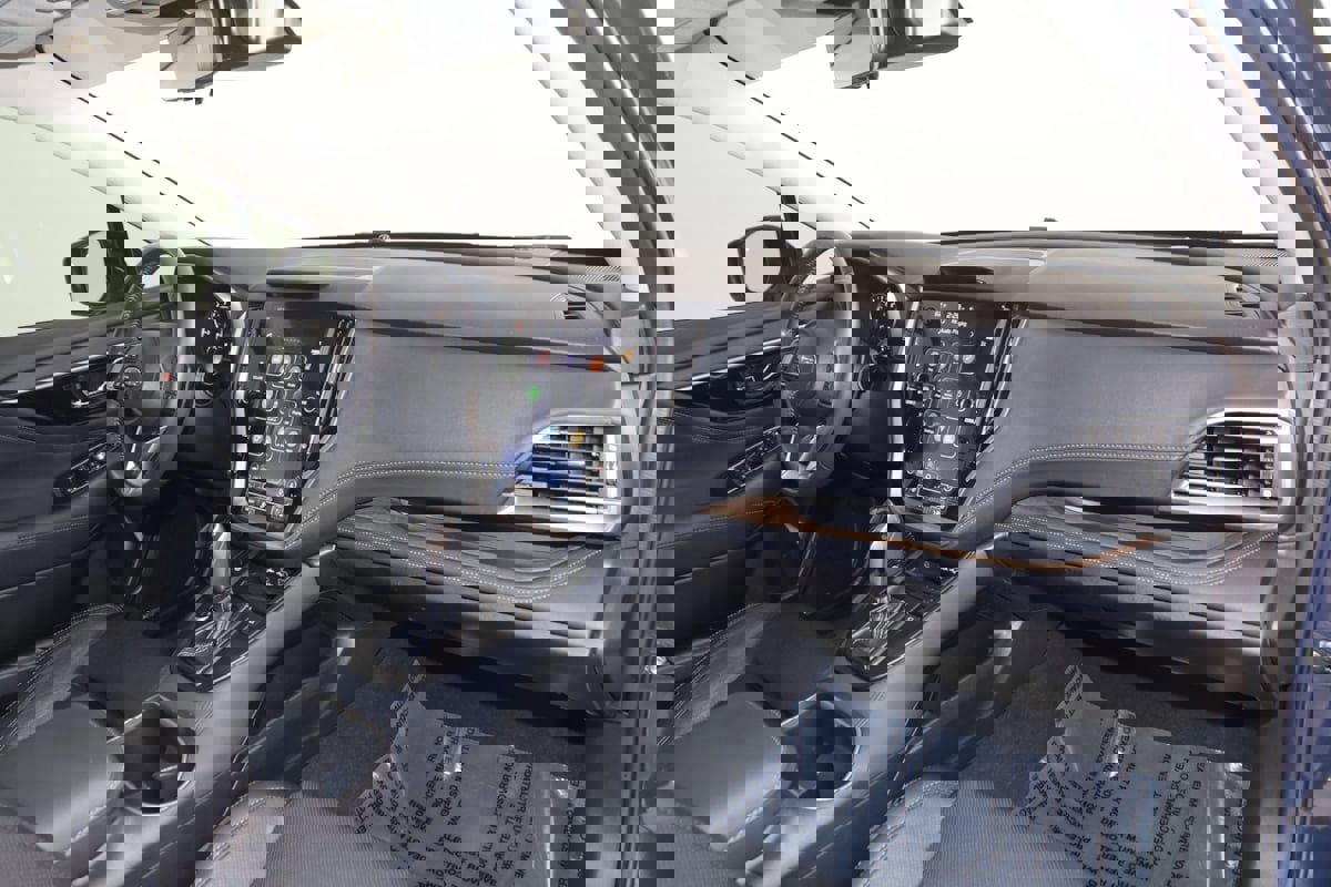 Used 2024 Subaru Outback Touring XT w/ Popular Package #2 image 41