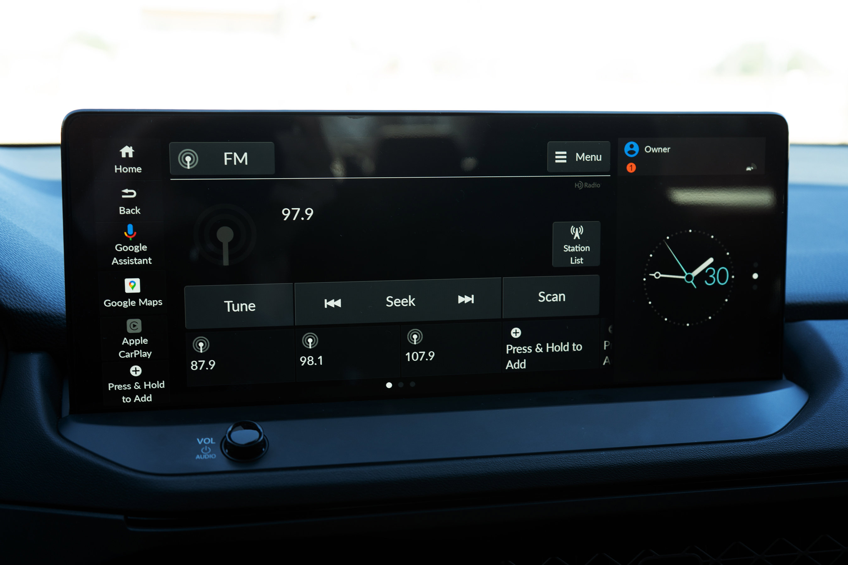 Certified 2025 Honda Accord Touring image 24