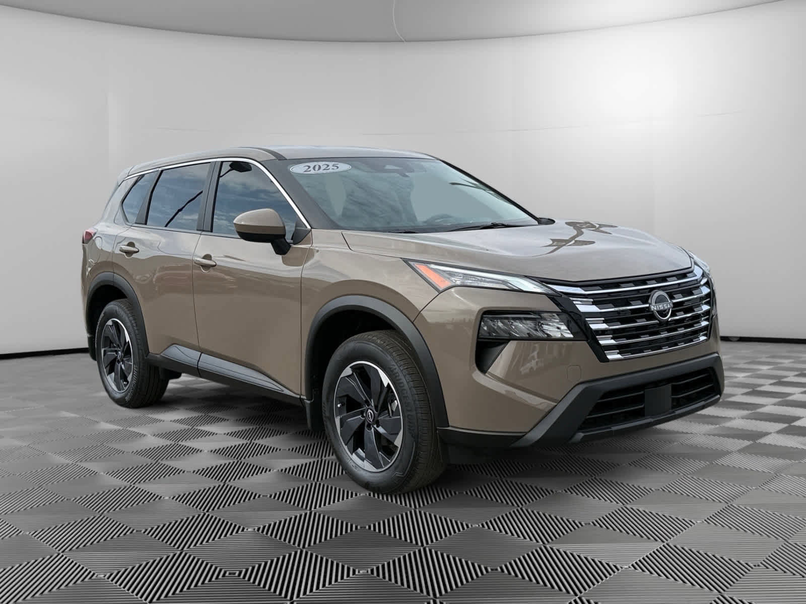 Used 2025 Nissan Rogue SV FWD image 7
