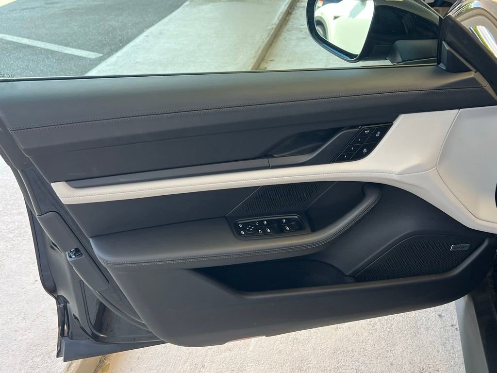 Used 2023 Porsche Taycan RWD image 12