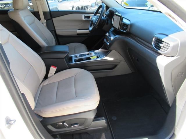 Used 2020 Ford Explorer Limited image 10