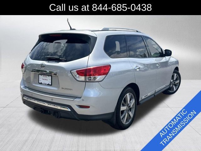 Used 2015 Nissan Pathfinder Platinum FWD image 5