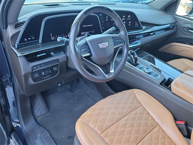 Certified 2022 Cadillac Escalade ESV Premium Luxury w/ Performance Package image 16