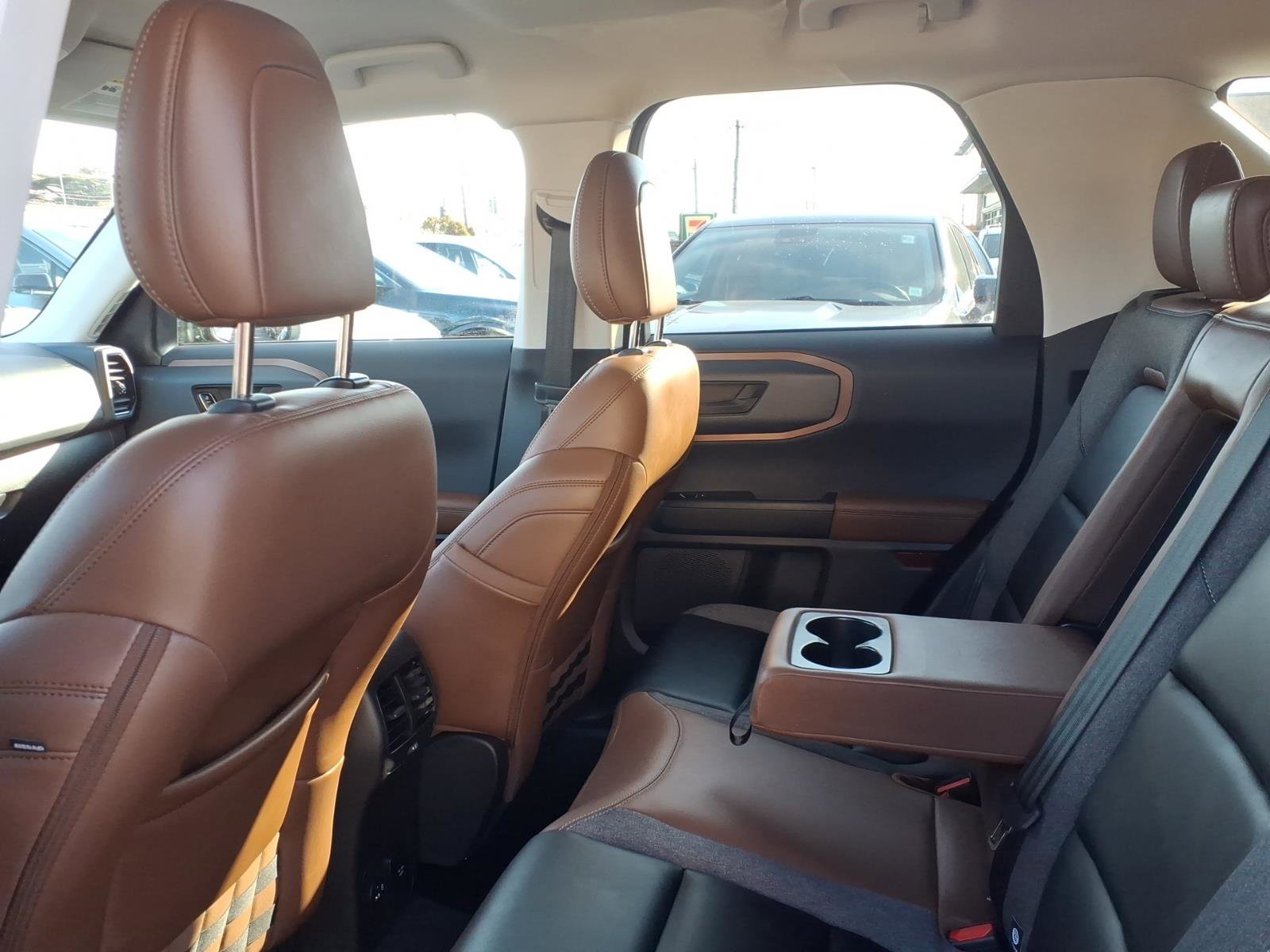 Used 2024 Ford Bronco Sport Outer Banks w/ Tech Package image 14