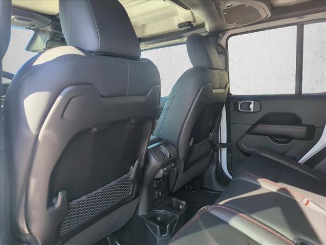 New 2026 Jeep Gladiator Rubicon AWD/4WD image 17