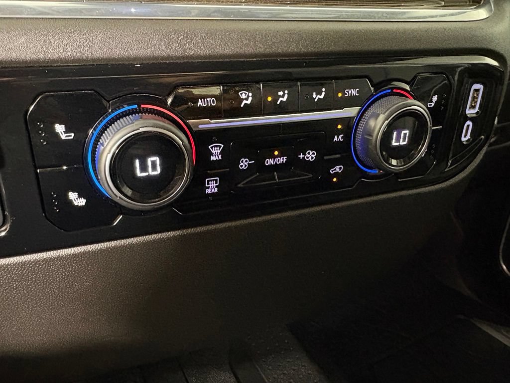 Used 2025 Chevrolet Silverado 1500 LT w/ LPO, Dark Essentials Package RWD image 32