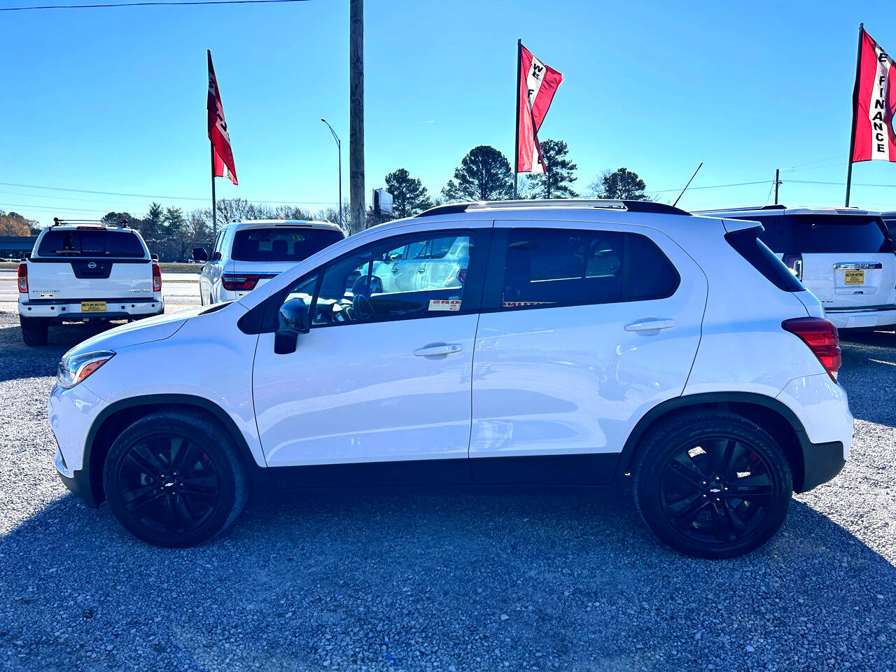 Used 2020 Chevrolet Trax LT w/ Redline Edition image 20