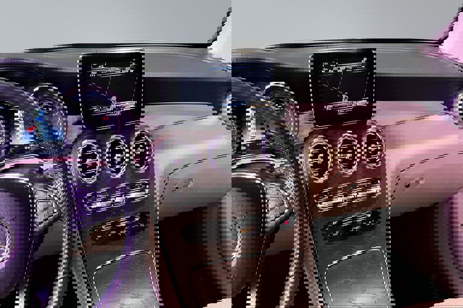 Used 2019 Mercedes-Benz GLC 300 4MATIC image 9