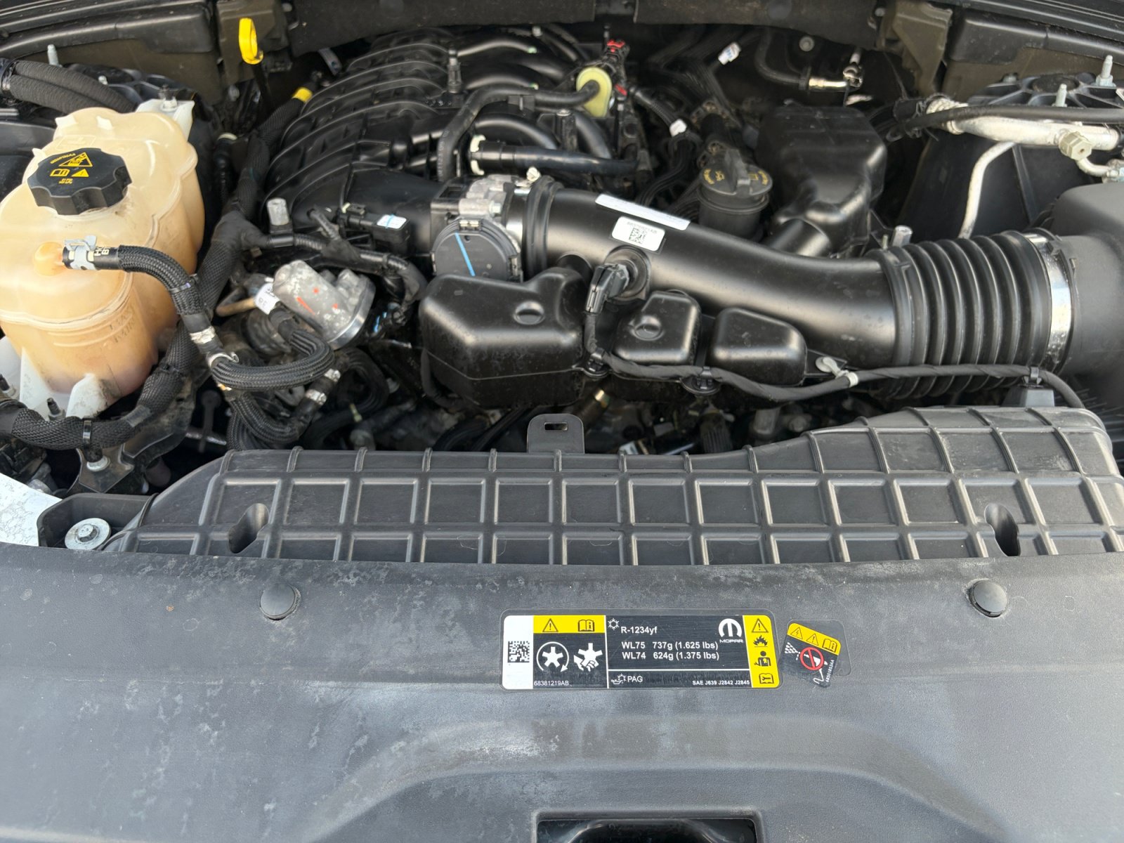Used 2023 Jeep Grand Cherokee Limited AWD/4WD image 33