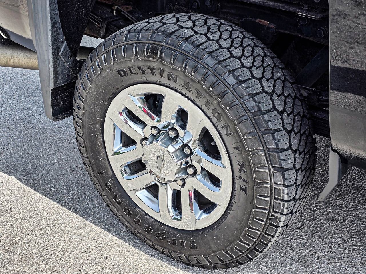 Used 2017 Chevrolet Silverado 3500 LTZ w/ Duramax Plus Package AWD/4WD image 12