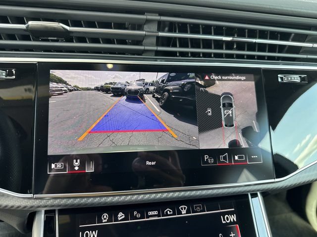 Used 2024 Audi SQ8 Prestige AWD/4WD image 34