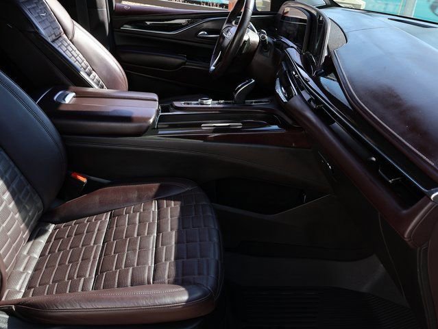 Certified 2021 Cadillac Escalade Sport Platinum image 12