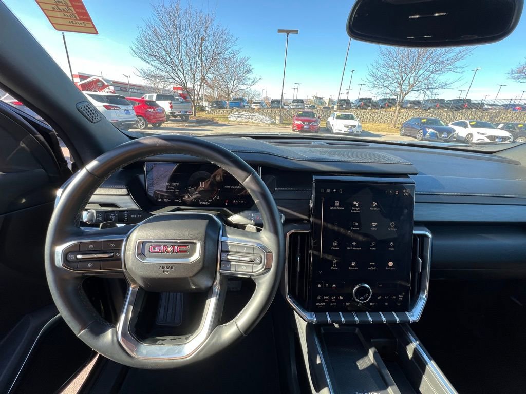 Used 2024 GMC Acadia Elevation image 39