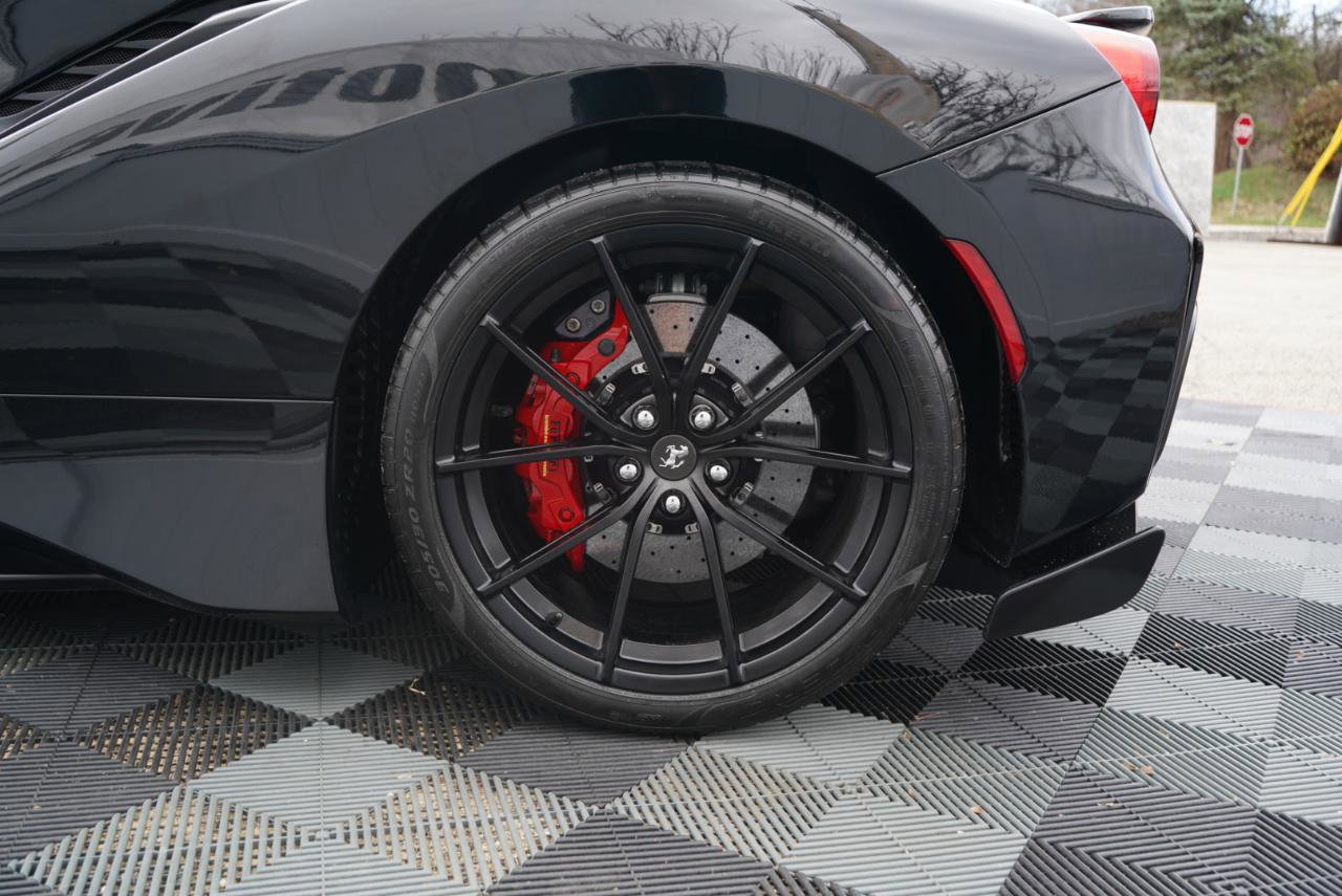 Used 2020 Ferrari 488 Pista Coupe image 75